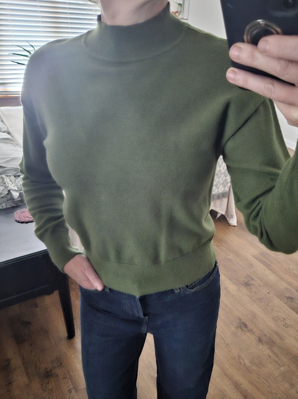 Women's Olive Turtleneck Sweater - Classic Lightweight Knit